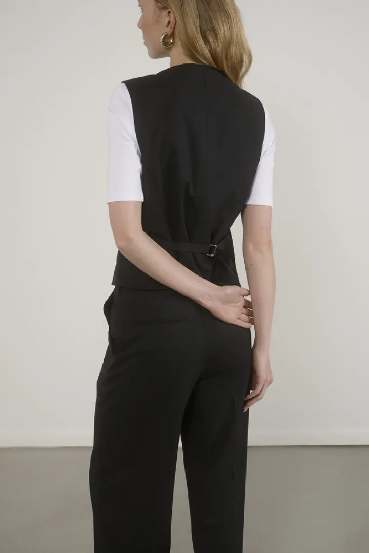Classic Vest