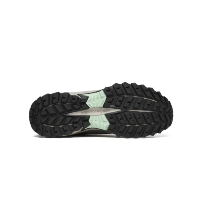 Grid Peak Sneakers