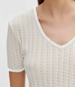 Livia T-Shirt