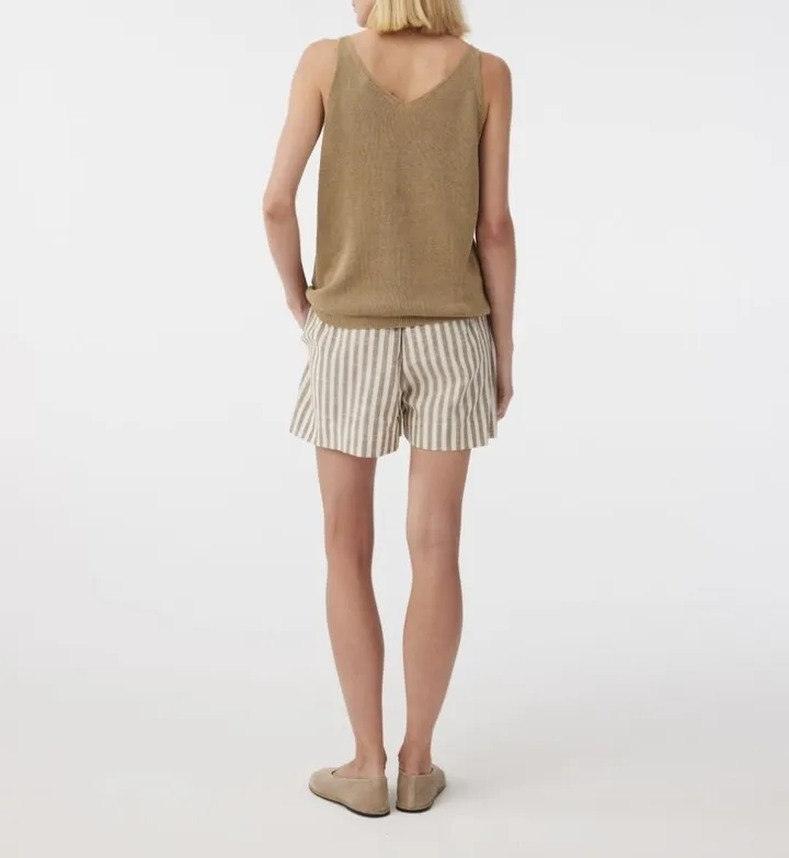 Malin Short