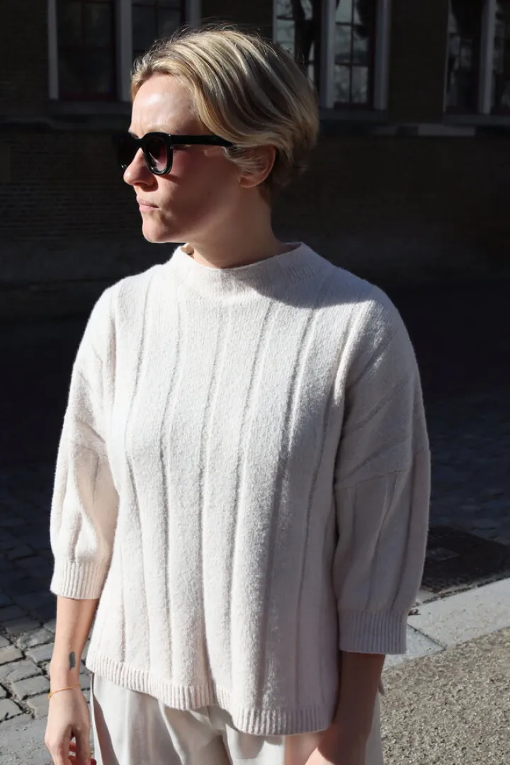 Mid- Poet Mockneck Sweater