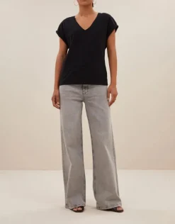 Momi Logo Top