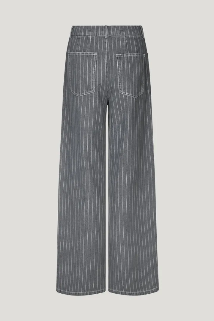 Nanny Pants
