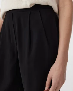 Philo Short