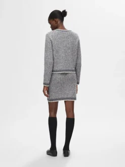 Sine Short Skirt