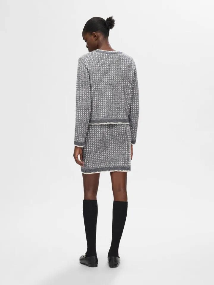 Sine Short Skirt