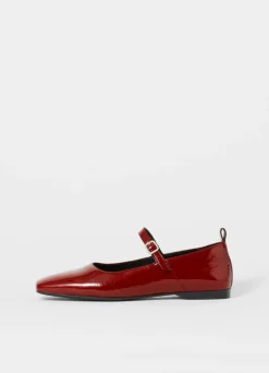 Vagabond Shoemakers Delia Loafer Red